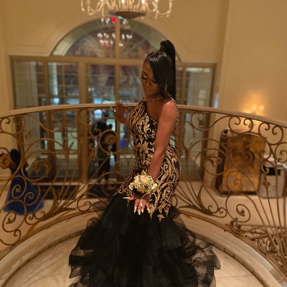Gold and black formal prom dress , size large - Picture 1 of 4